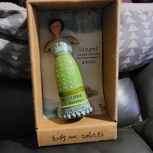 Kelly Rae Roberts Winged Inspirational Angel 4" Friends Forever - Picture 4 of 7